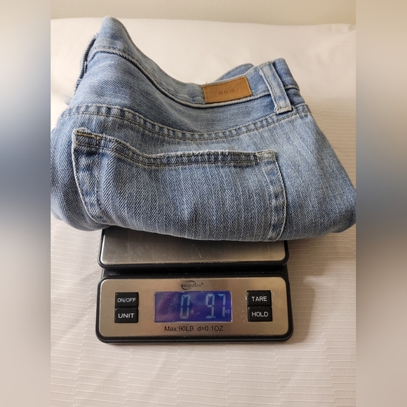 EUC BDG TomGirl Denim Button Fly Shorts sz 29 - Picture 9 of 9